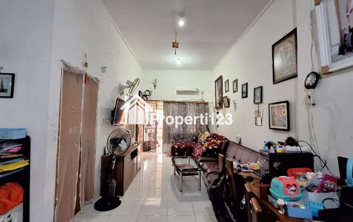 Rumah Hoek Murah Kota Harapan Indah Bekasi - 5