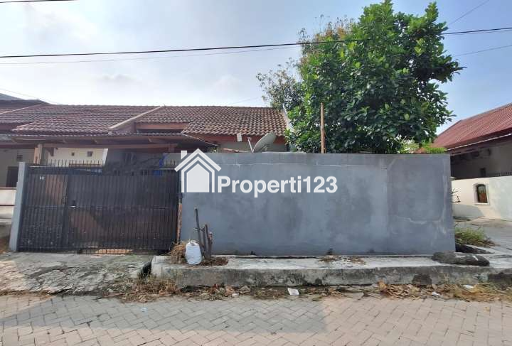 Rumah Hoek Murah Kota Harapan Indah Bekasi - 2