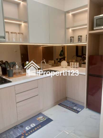 Dipasarkan Rumah Premium 2 Lantai Siap Huni - 3