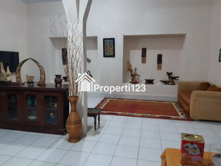 Dijual Rumah Lok. Strategis Posisi Hook menghadap Jalan Raya Cigugur Kuningan Jabar - 3