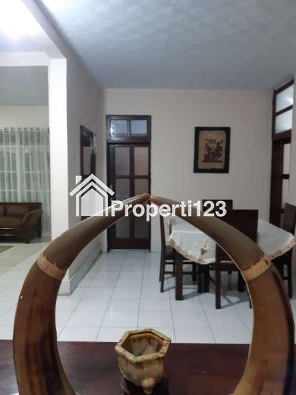 Dijual Rumah Lok. Strategis Posisi Hook menghadap Jalan Raya Cigugur Kuningan Jabar - 4