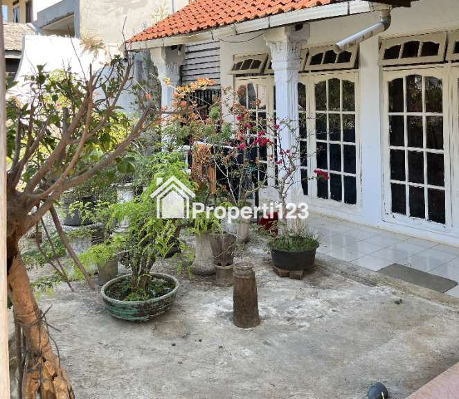 Dijual Rumah Lok. Strategis Posisi Hook menghadap Jalan Raya Cigugur Kuningan Jabar - 12