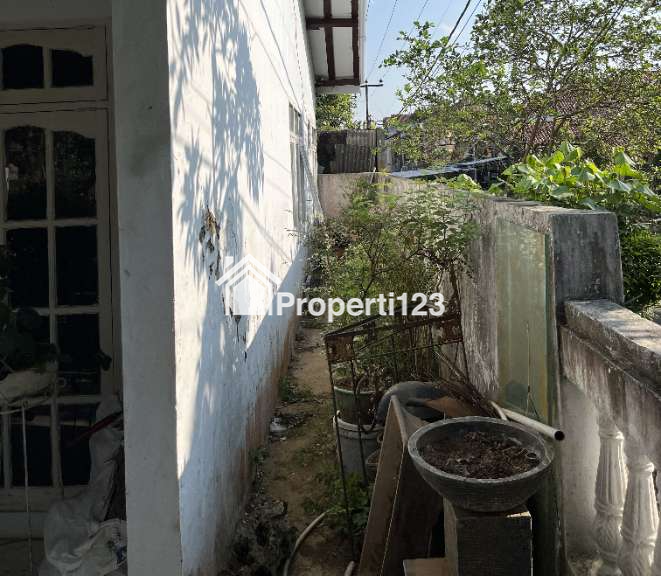 Dijual Rumah Lok. Strategis Posisi Hook menghadap Jalan Raya Cigugur Kuningan Jabar - 13