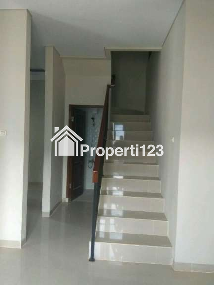Dipasarkan Rumah Premium 2 Lantai Siap Huni - 7
