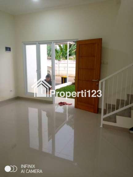 Dipasarkan Rumah Premium 2 Lantai Siap Huni - 2