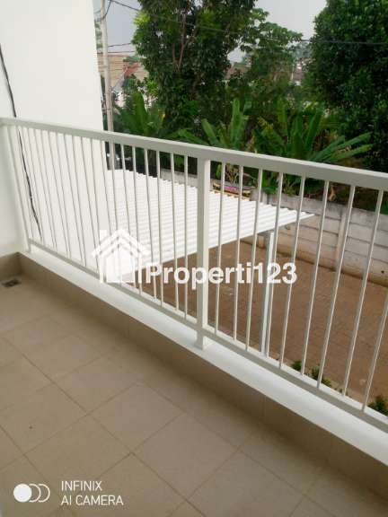 Dipasarkan Rumah Premium 2 Lantai Siap Huni - 8