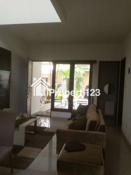 Dipasarkan Rumah Premium 2 Lantai Siap Huni - 7