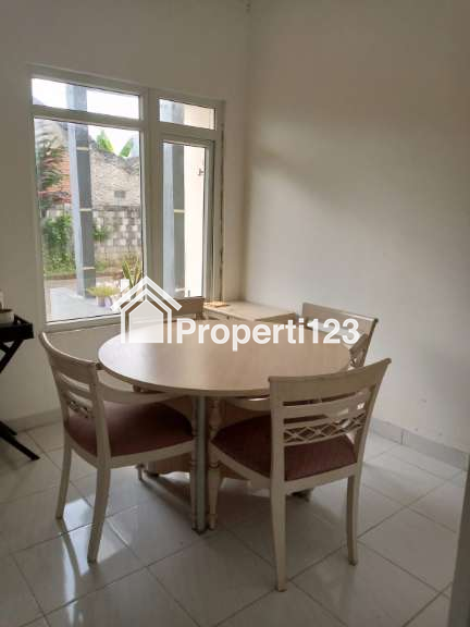 Dipasarkan Rumah Premium 2 Lantai Siap Huni - 6