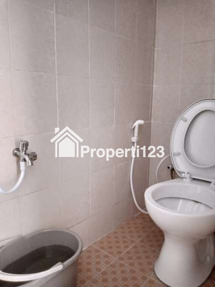 Dipasarkan Rumah Premium 2 Lantai Siap Huni - 8