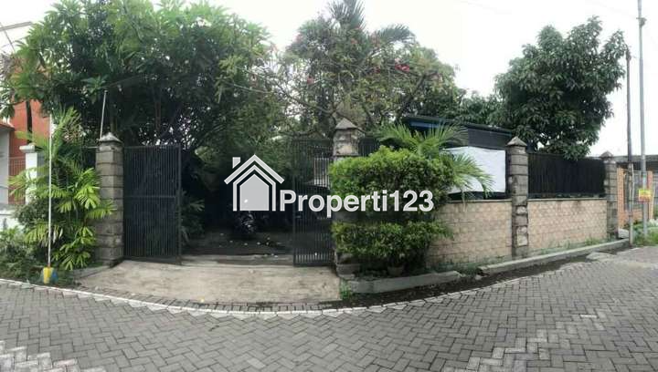 Dijual Rumah Strategis Ekstra Luas di Waru Selangkah Ke Frontage - 6