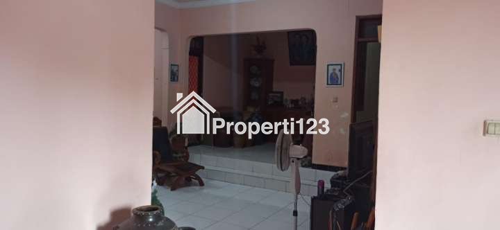 Dijual Rumah Di Perumahan YKP Medokan Asri Rungkut Surabaya Timur - 5