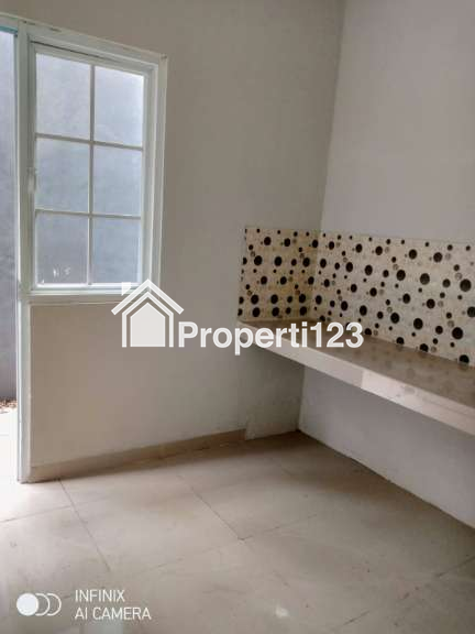 Dipasarkan Rumah Premium 2 Lantai Siap Huni - 6