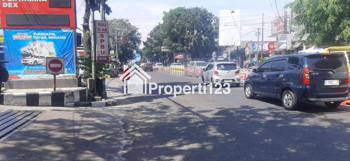 SPBU PERTAMINA PASTI PAS BISNIS PUAS DI JALAN SURAPATI BANDUNG - 11