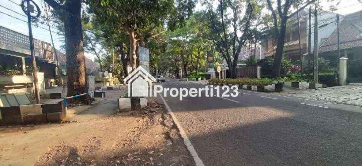 RUMAH BELANDA NYAMAN BERSIH DAN TERAWAT DI PUSAT KOTA BANDUNG - 8