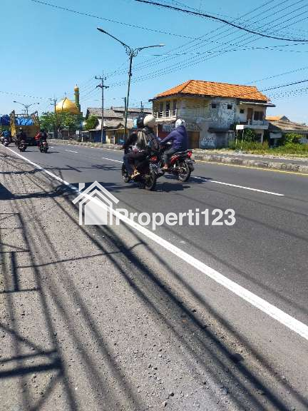 Dijual Rumah Dan Toko Di Jalan Raya Provinsi Menyanggong, Kletek, Taman, Sidoarjo - 4