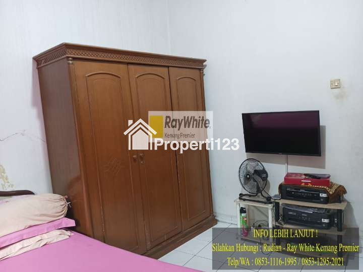 Rumah SHM Dijual di Daerah Jatipadang - 5