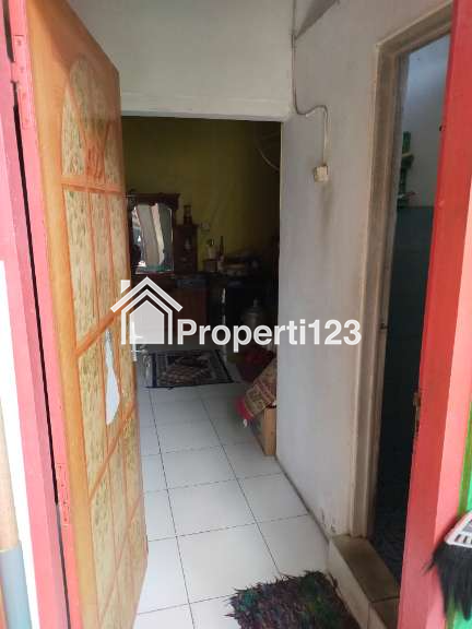 Rumah Induk dan 2 Toko Siap Huni Lokasi Jalan Pulo Wonokromo - 6