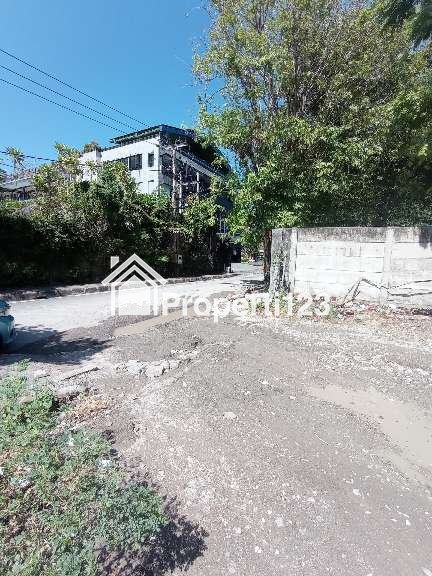 Dijual tanah 2000 m2 dkt pantai jerman,airport Kuta Badung Bali - 4