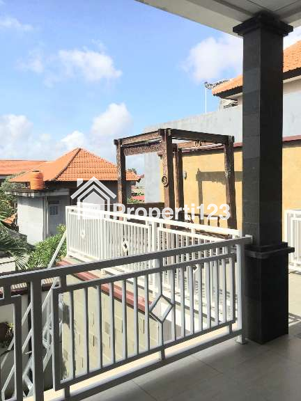 Dijual Rumah di jl Drupadi Renon 4 KT ada pool dkt Sanur Bali - 8