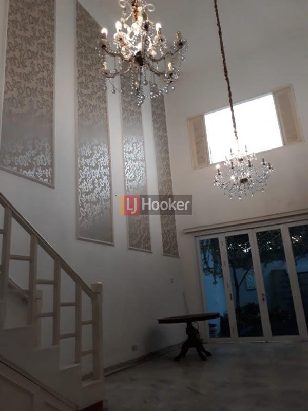 Dijual Rumah Murah dan Mewah di Kemang Jakarta Selatan - 4