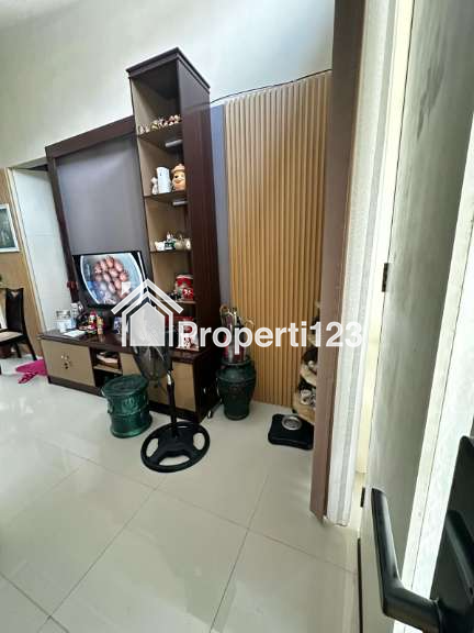 Dijual Rumah Bagus di Taman Puspa Raya Citraland Baru Renovasi Siap Huni - 9