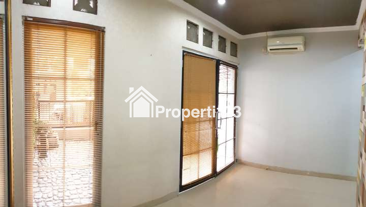 DISEWAKAN RUMAH DENGAN KONDISI BAGUS DI MEDITERANIA REGENCY CIKUNIR - 5