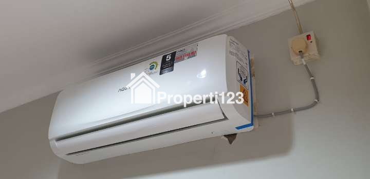 DISEWAKAN RUMAH DENGAN KONDISI BAGUS DI MEDITERANIA REGENCY CIKUNIR - 18