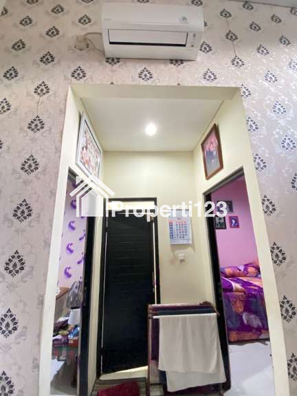 Di Jual Rumah Siap Huni Dan Stategis - Daerah Pamulang, Tangerang Selatan - 8