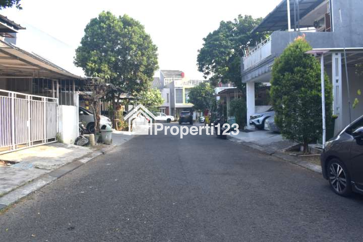 Rumah Murah 2 Lantai Green Park Residence Jatiwarna Bekasi - 18