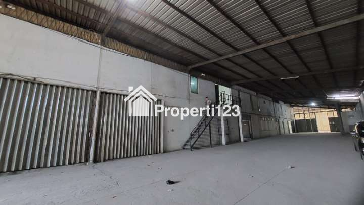 Dijual Gudang Dan Kantor 2 Lantai Lokasi Strategis Dan Luas di Jakarta Timur - 3