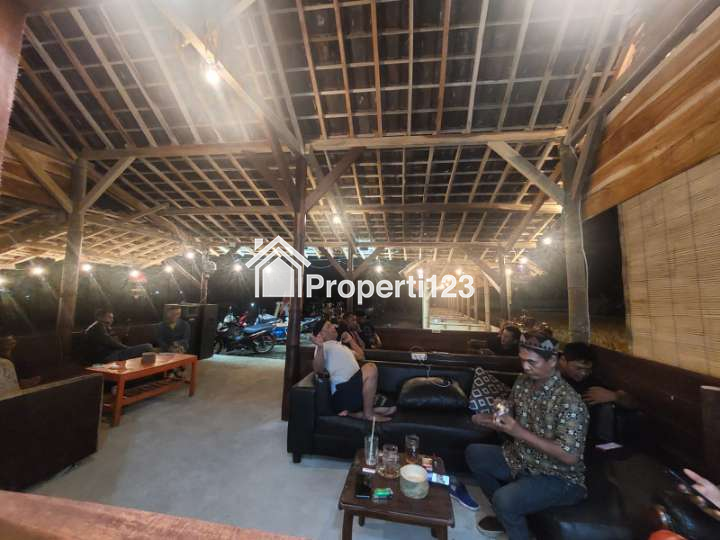 Warung Kafe Aktif Tengah Sawah Reco Kembar, Purwodadi, Pasusuruan - 2