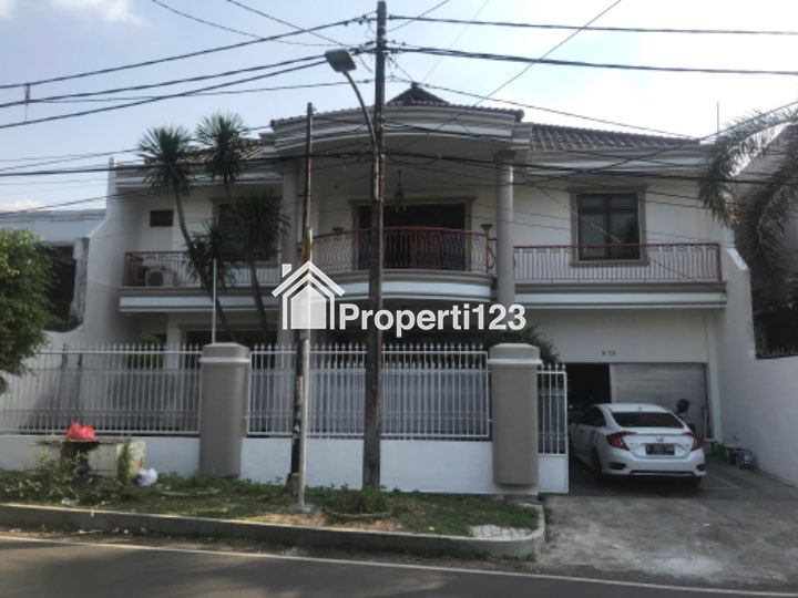 DIJUAL RUMAH GUDANG PELURUR - 1