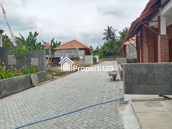 Jual Rumah Murah Di Sleman Jogja Godean Km 9 konsep Tradisional-modern - 4