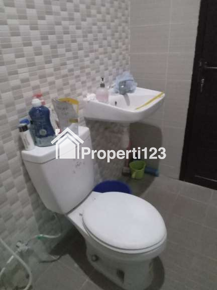 Rumah Strategis Full Furnished Siap Huni Lokasi Bendul Merisi Surabaya - 6