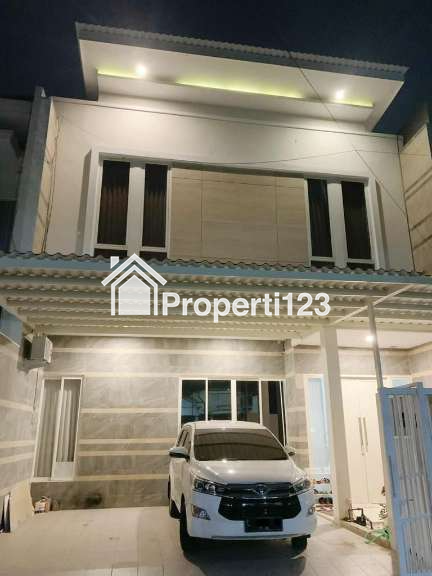 Rumah Modern Minimalis Siap Huni Lokasi Sutorejo Utara Surabaya - 2