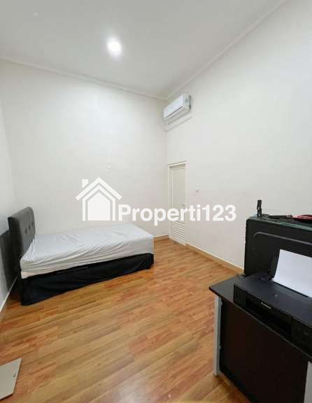 Rumah Modern Minimalis Siap Huni Lokasi Sutorejo Utara Surabaya - 3