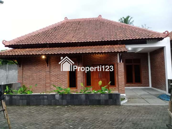 Rumah Murah Jogja dengan Konsep Etnik Jawa Tradisional-Modern - Hunian Dekat Kota Jogja - 4