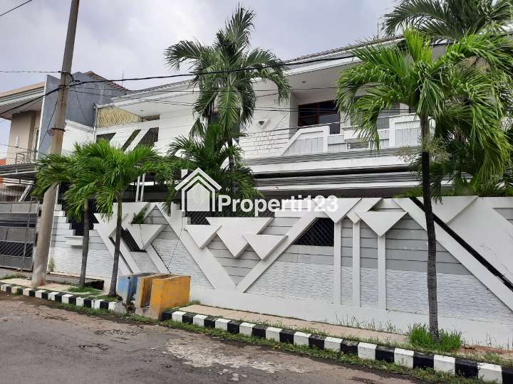 Rumah Mewah 2 Lantai Komplek Dharmahusada Indah Siap Huni - 2