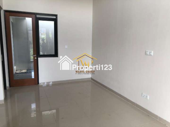 DIJUAL RUMAH MODERN MINIMALIS DI MALANG DEKAT EXIT TOLL MADYOPURO - 2