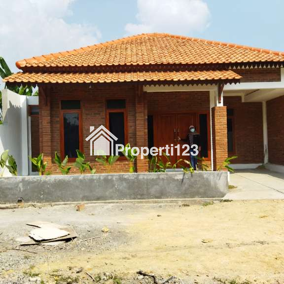 Hunian Eksklusif Dekat Kota Jogja dengan Konsep Etnik Jawa - 2