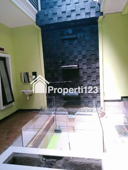 DIJUAL RUMAH LOKASI SULFAT KOTA MALANG - 12