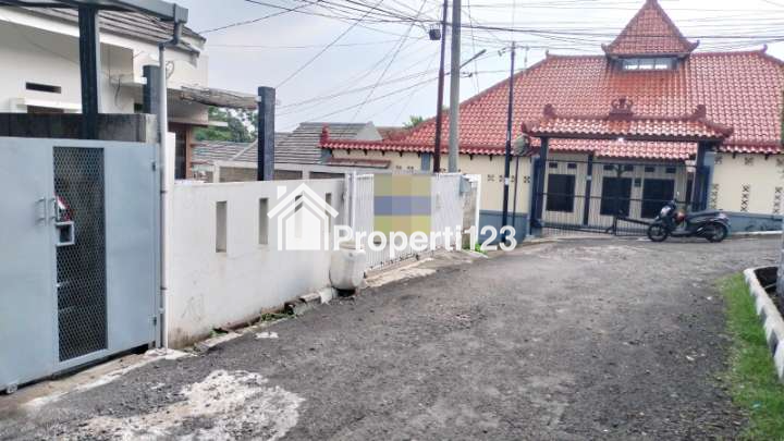 JUAL CEPAT! BU Rumah Sariwangi Luas Tanah Besar Ada Taman Siap Huni SHM - 6