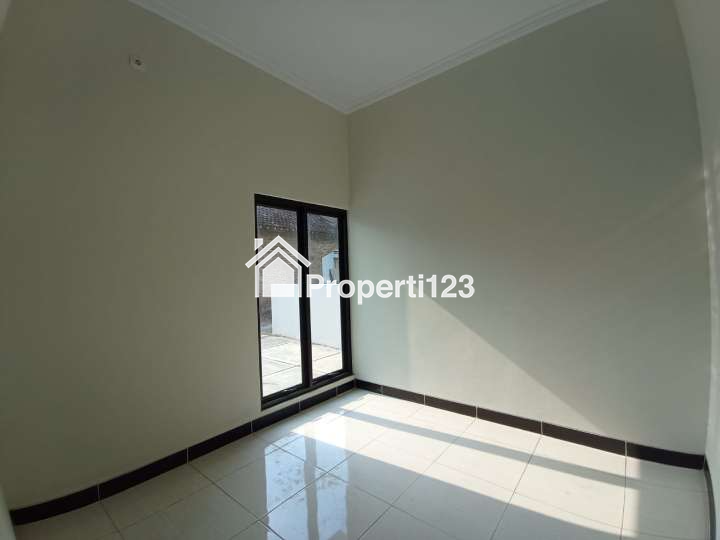 JUAL RUMAH MINIMALIS ELEGAN DI SLEMAN DEKAT RSUD SLEMAN BOOKING CUMA 5JT - 5