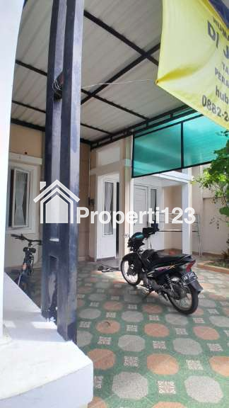 Rumah 2 lantai strategis di dalam perumahan Bangunjiwo - 5