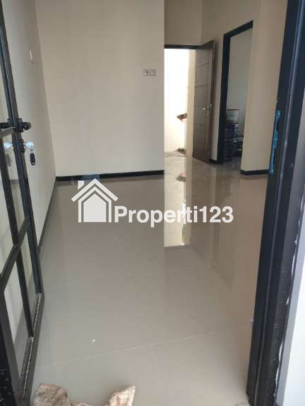 RUMAH MEWAH 2 LANTAI DENGAN VIEW CANTIK DI BATU, JAWA TIMUR - 6
