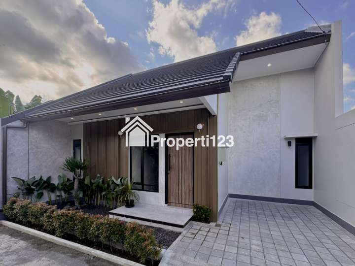 DIjual Rumah Elegan Siap Huni Dekat LPMP Kalasan Sleman Jogja - 3