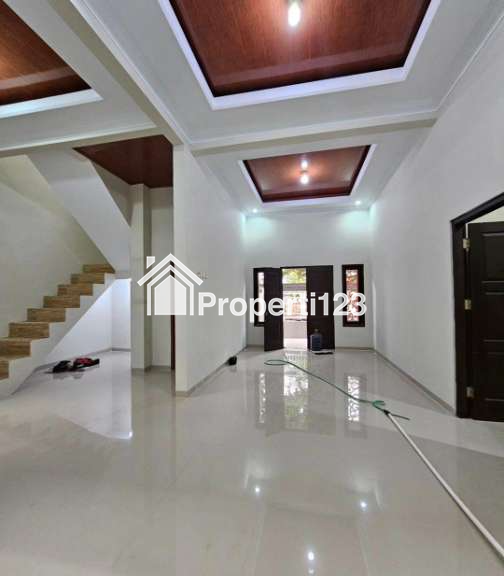 DIJUAL RUMAH SIAP HUNI DI MAGUWOHARJO DEKAT DENGAN JOGJA BAY - 2