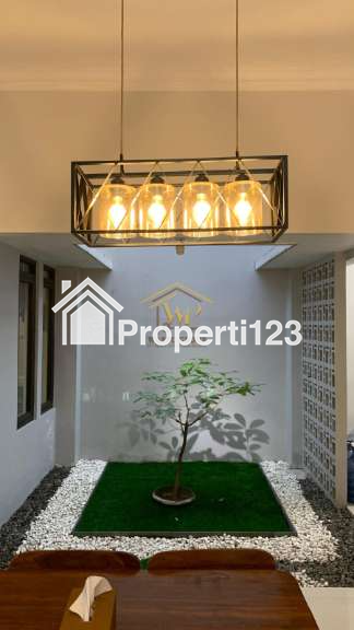 RUMAH 2 LANTAI DEKAT RS JIH FULL FURNISHED DI SLEMAN - 8