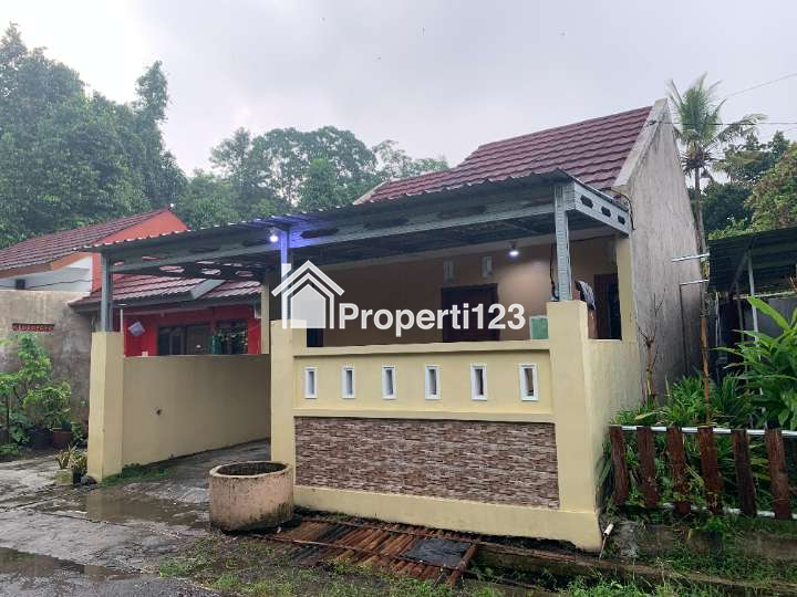 RUMAH SECOND SIAP HUNI DEKAT CANDI PRAMBANAN - 2