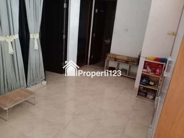 RUMAH SECOND MEWAH 2 LANTAI DEKAT KAMPUS UMY DI BANTUL - 8